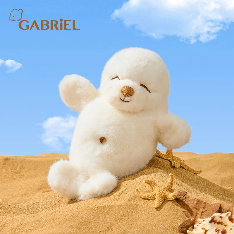 GABRiEL Mysig White Seal Plush Doll